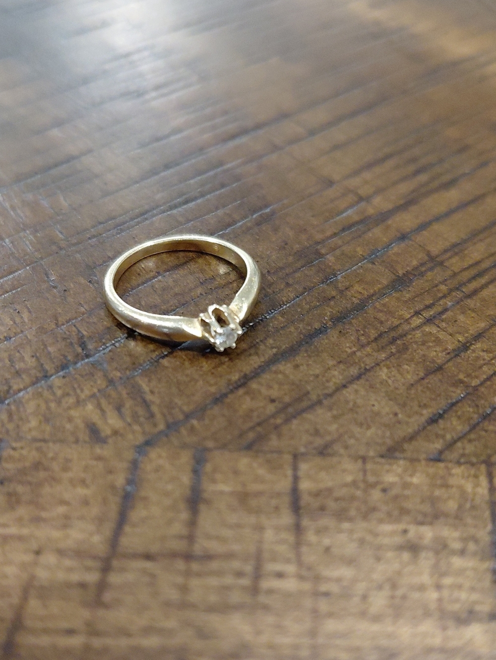 Vintage 14k Gold Flower Ring with Small Diamond Stone - Children's Jewelry